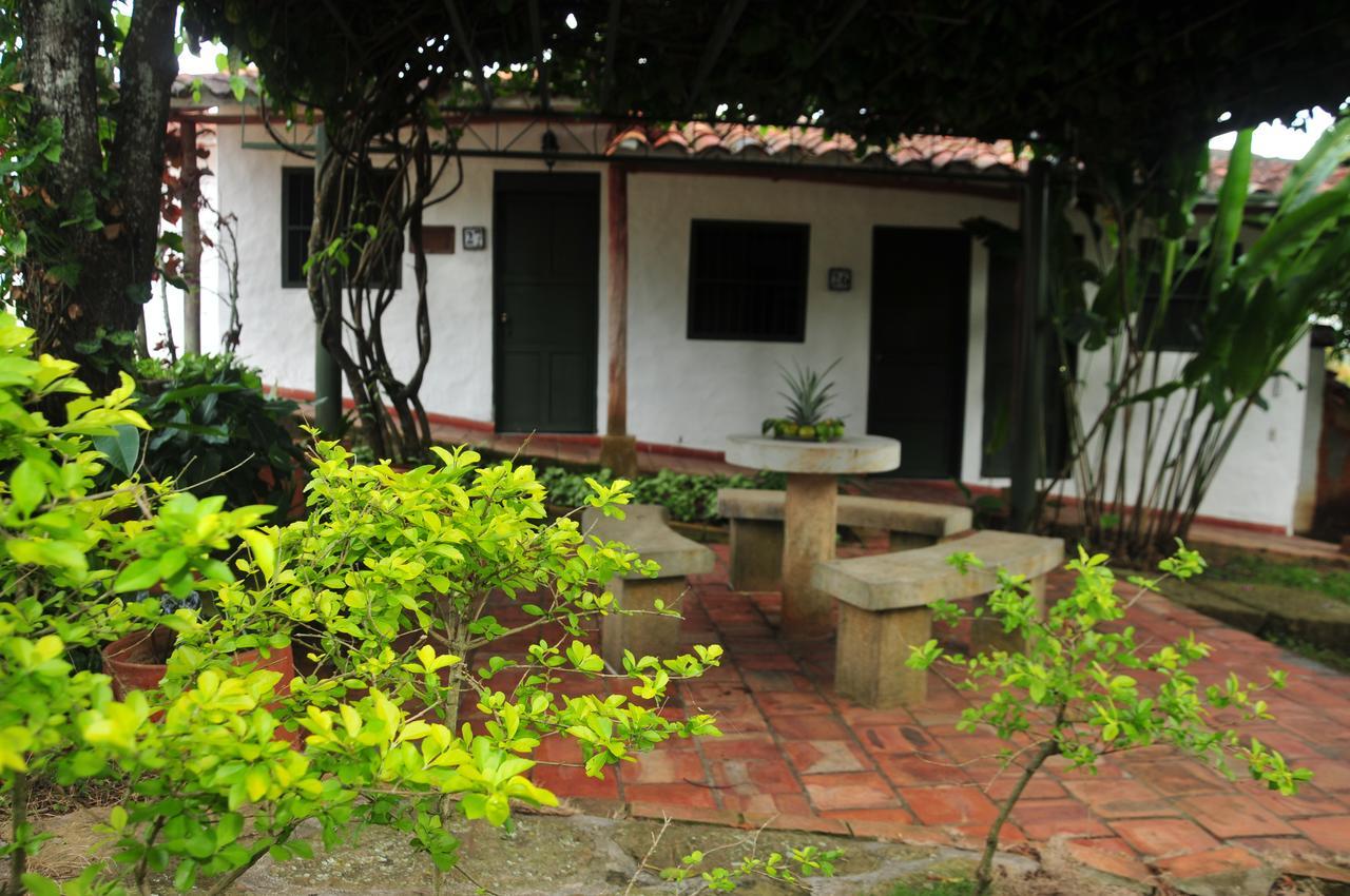 Hotel Mision Santa Barbara Rnt 4799 Barichara Esterno foto
